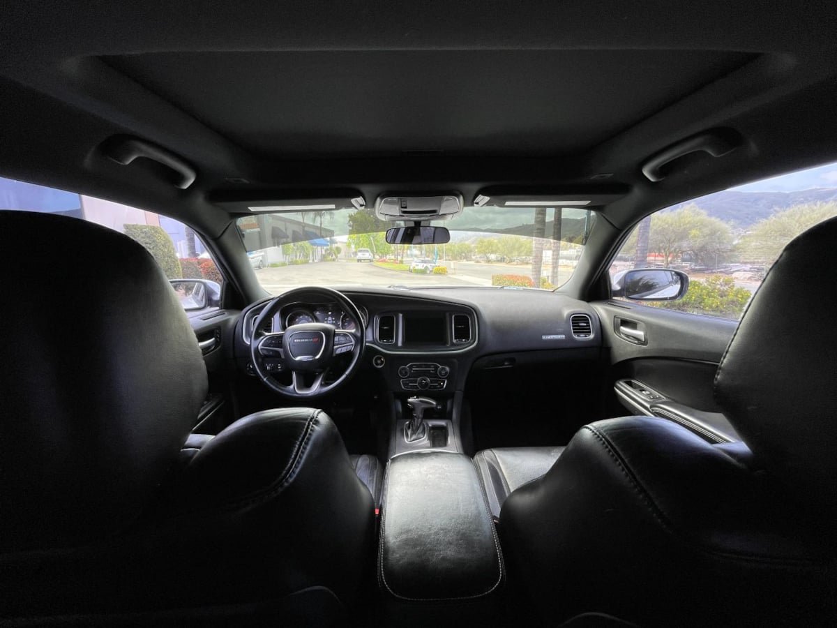 Used 2019 Dodge Charger SXT w/ Leather Interior Group RWD image 13