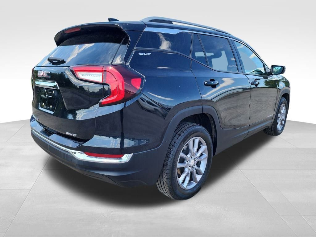 Certified 2024 GMC Terrain SLT image 8