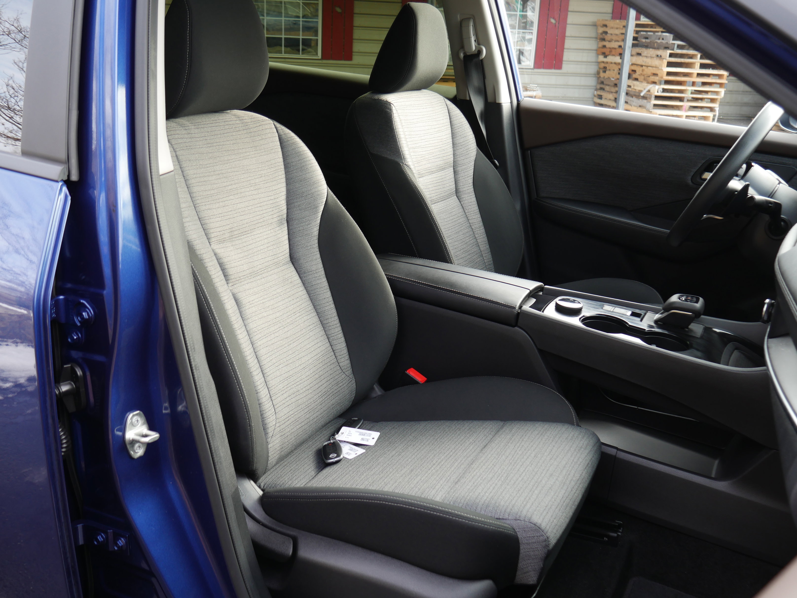 Certified 2023 Nissan Rogue SV image 22