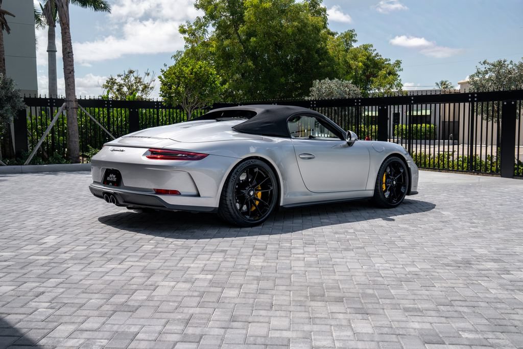 Used 2019 Porsche 911 Speedster RWD image 70