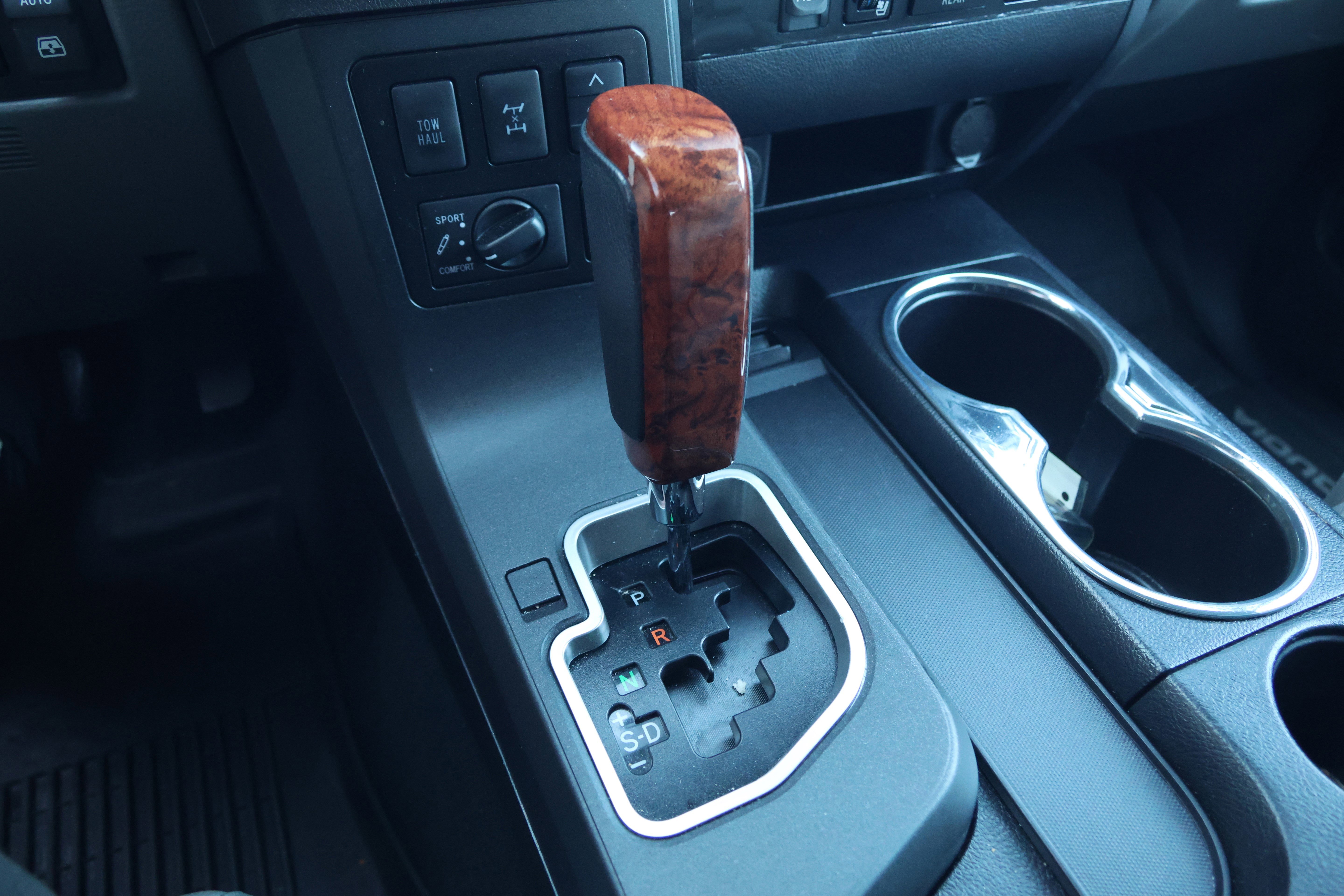 Used 2018 Toyota Sequoia Platinum image 30