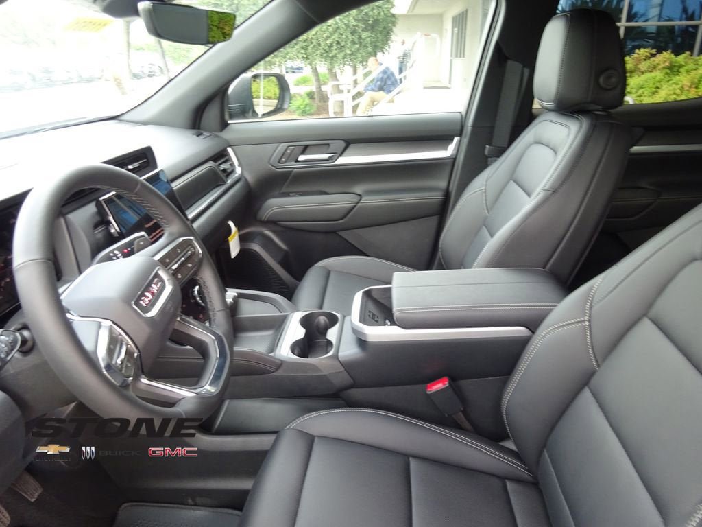 New 2026 GMC Terrain Elevation w/ Elevation Premium Package FWD image 13