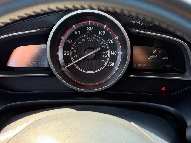 Used 2015 MAZDA MAZDA3 i Touring w/ Technology Package FWD image 16