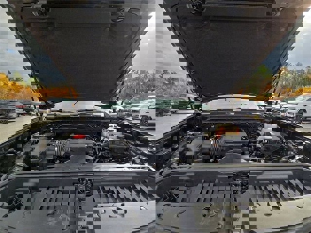 Used 2022 Chevrolet Silverado 2500 LT w/ Snow Plow Prep/Camper Package image 31