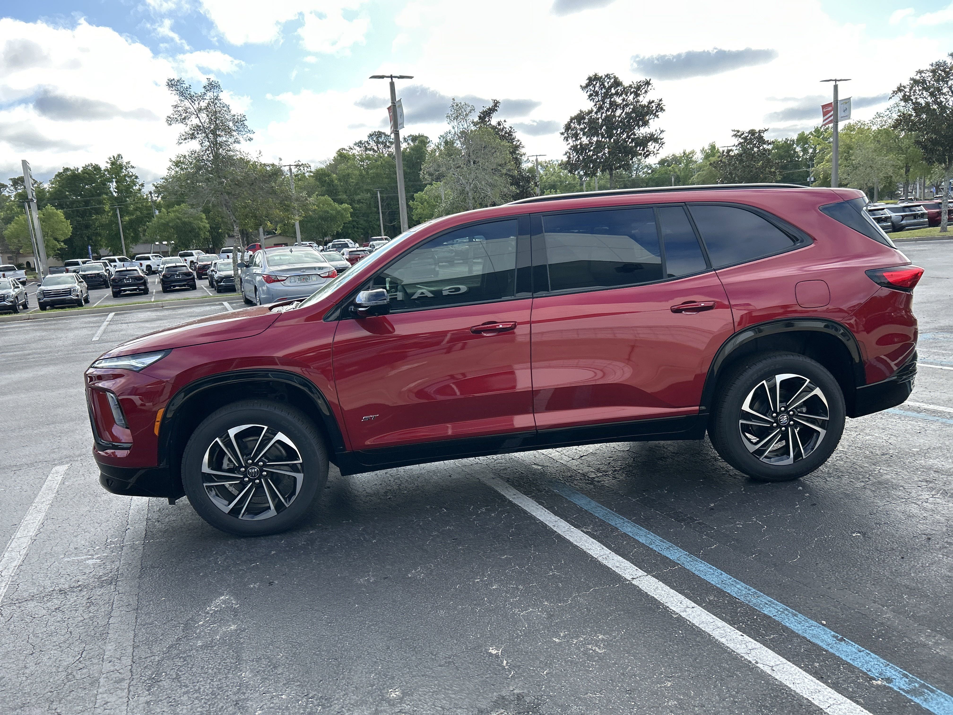 New 2025 Buick Enclave Sport Touring w/ Power Package image 5