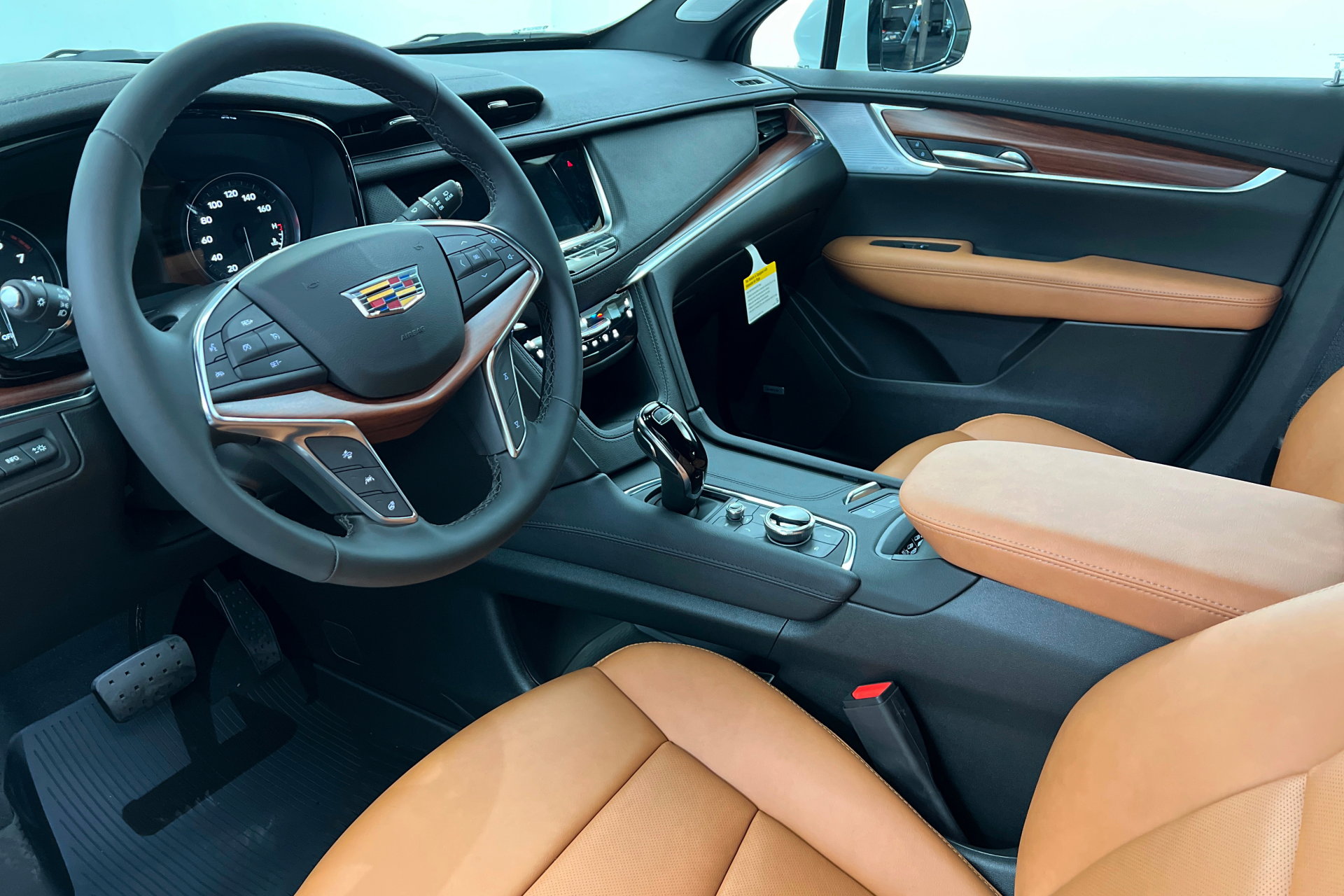 New 2026 Cadillac XT5 Premium Luxury w/ Driver Assist Package image 16