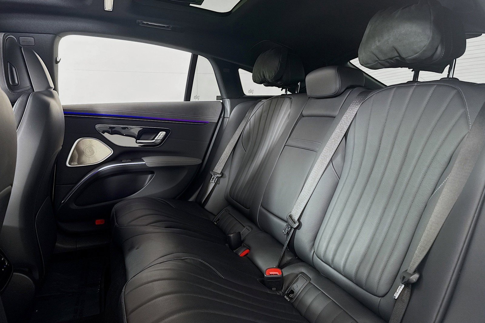 Certified 2023 Mercedes-Benz EQS 580 4MATIC Sedan image 9