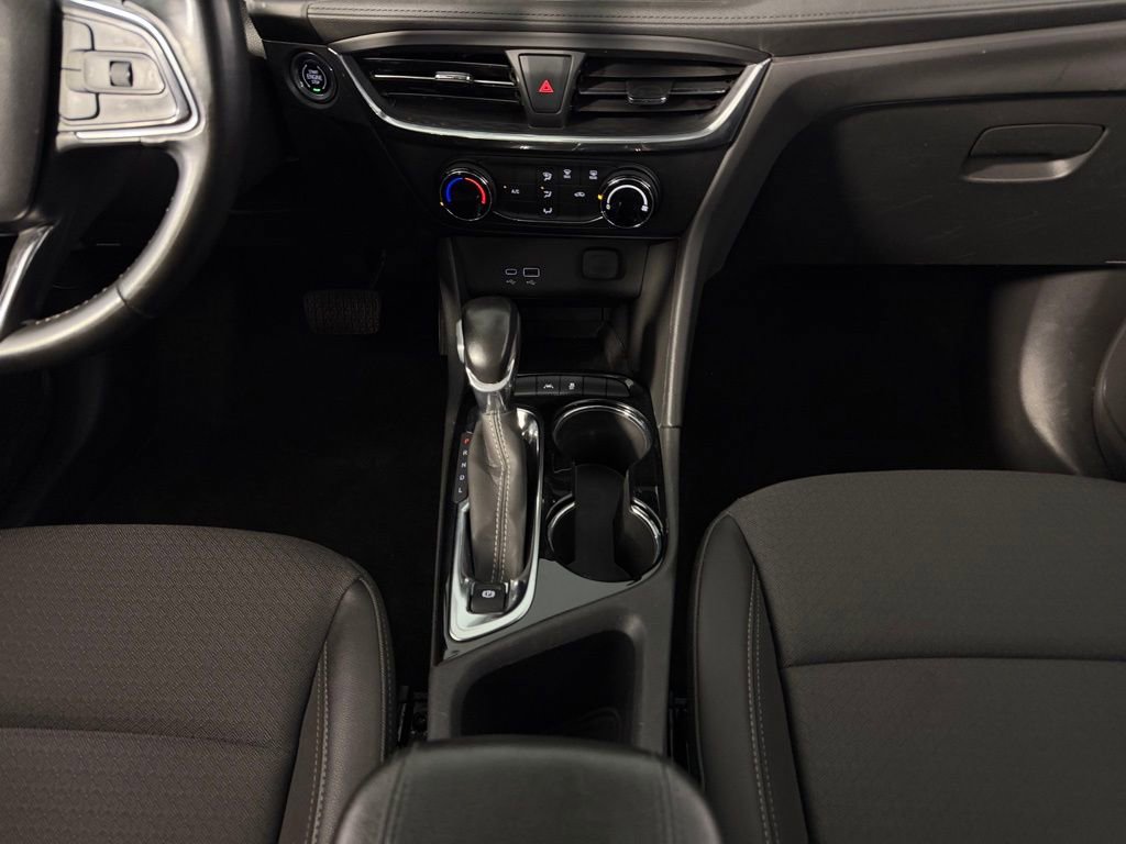 Used 2024 Buick Encore GX Preferred image 17