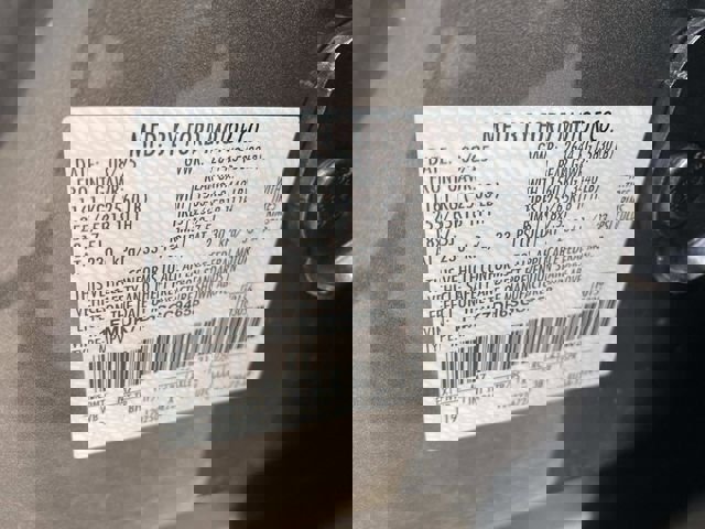 Used 2025 Ford Explorer Active RWD image 21