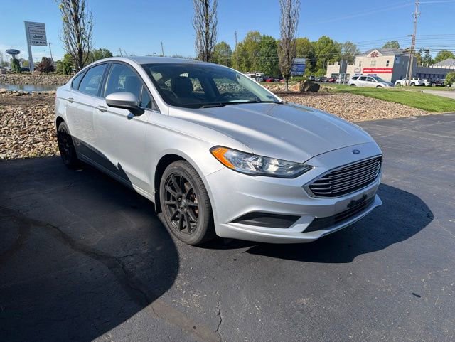 Used 2017 Ford Fusion S FWD image 3