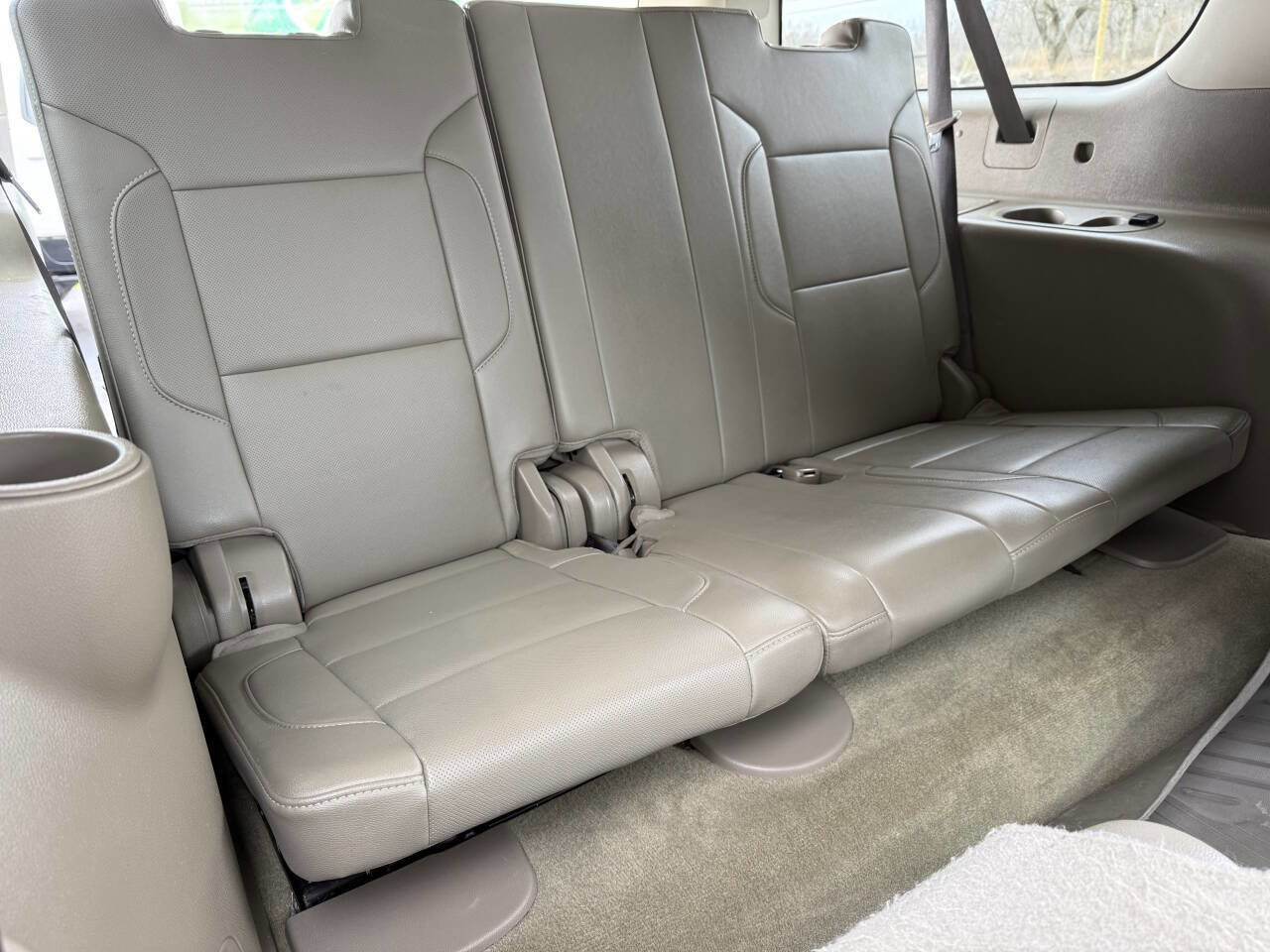 Used 2019 GMC Yukon XL SLT w/ Premium Edition AWD/4WD image 36