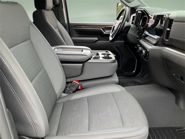 Used 2024 Chevrolet Silverado 2500 LT image 17