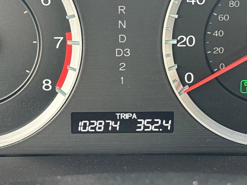 Used 2011 Honda Accord EX-L image 18