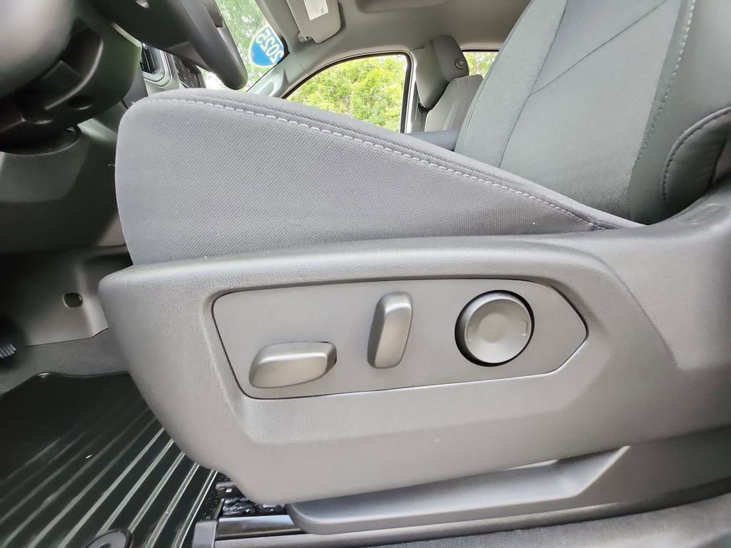 Certified 2025 Chevrolet Silverado 1500 Custom w/ Turbomax Blackout Package image 38