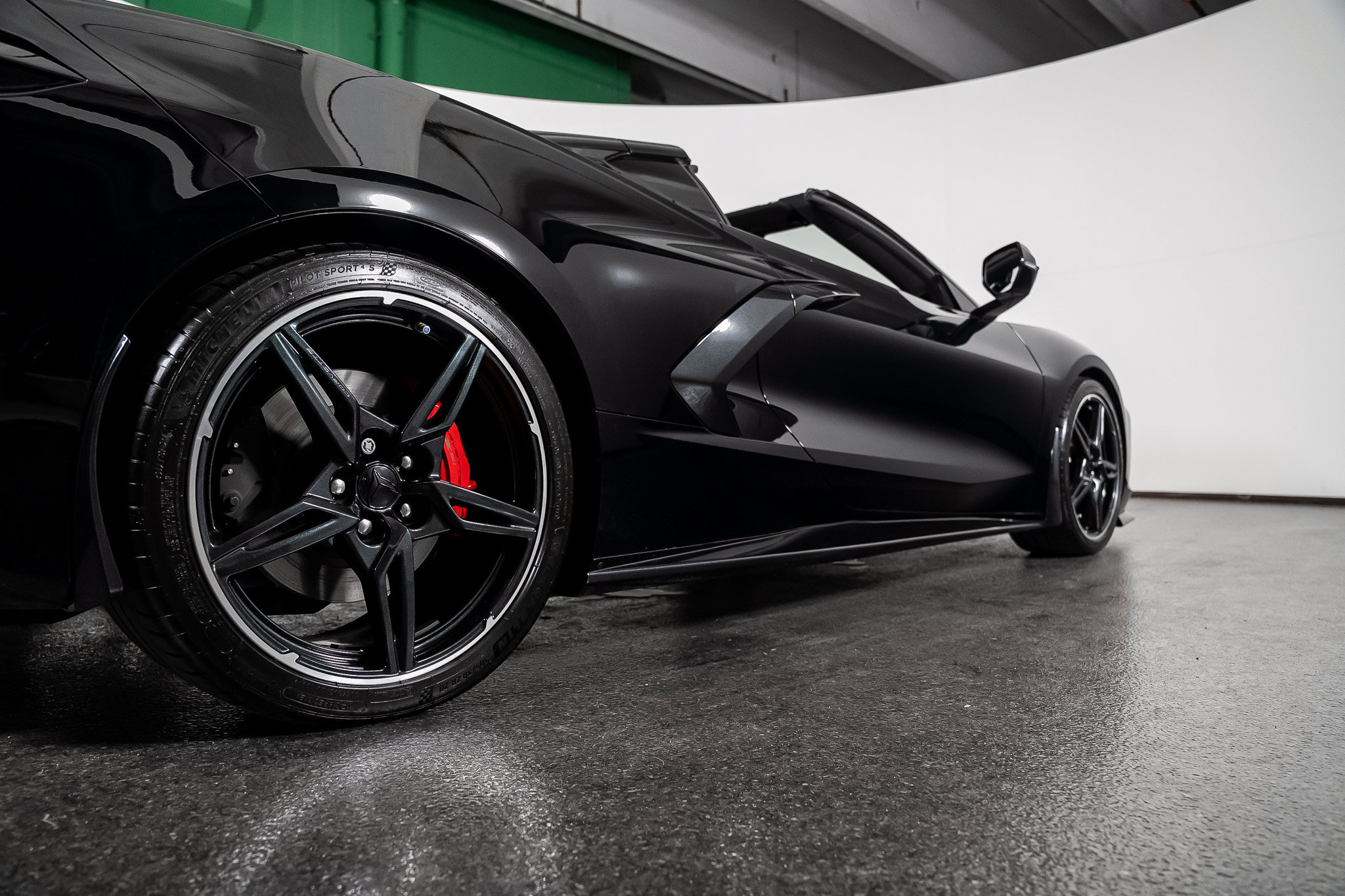 Used 2021 Chevrolet Corvette Stingray Preferred Cpe w/ Z51 Performance Package RWD image 31