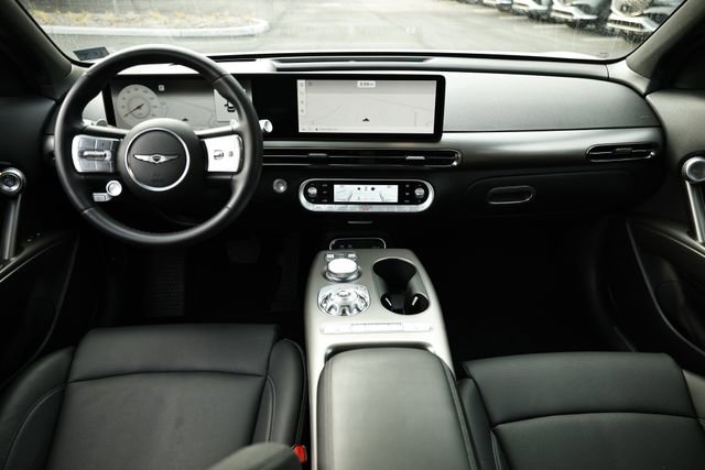 Certified 2025 Genesis GV60 Advanced image 29