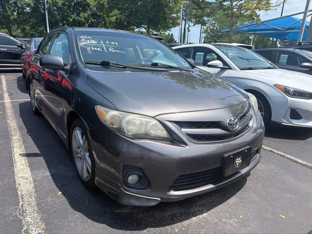 Used 2013 Toyota Corolla S w/ Premium Pkg FWD image 2