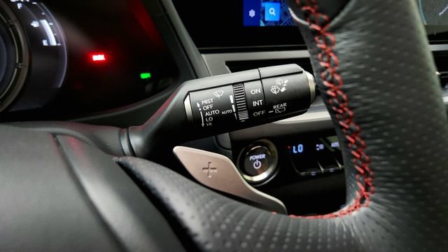 Used 2024 Lexus UX 250h F Sport FWD image 60