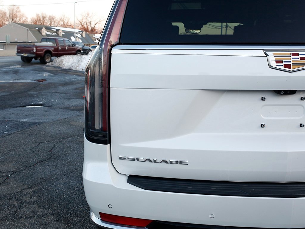 Used 2021 Cadillac Escalade Premium Luxury Platinum image 19