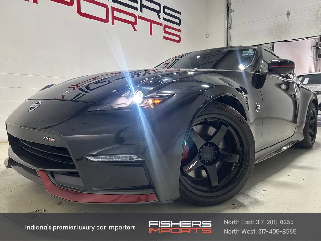 Used 2017 Nissan 370Z NISMO RWD image 1