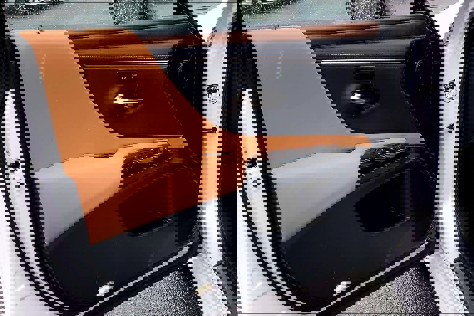 Certified 2025 Lexus ES 350 w/ Premium Package image 22