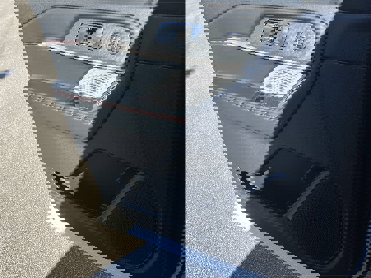 New 2026 Ford Explorer ST w/ Sun And Sound Package image 17