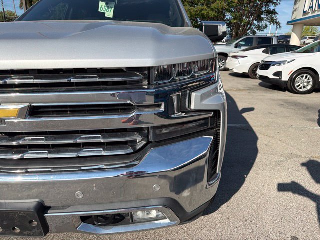 Used 2020 Chevrolet Silverado 1500 LTZ w/ LTZ Plus Package RWD image 11