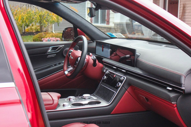 Used 2025 Genesis GV80 3.5T image 74