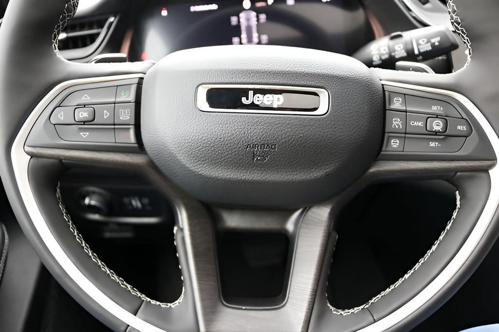 New 2026 Jeep Grand Cherokee Altitude AWD/4WD image 57