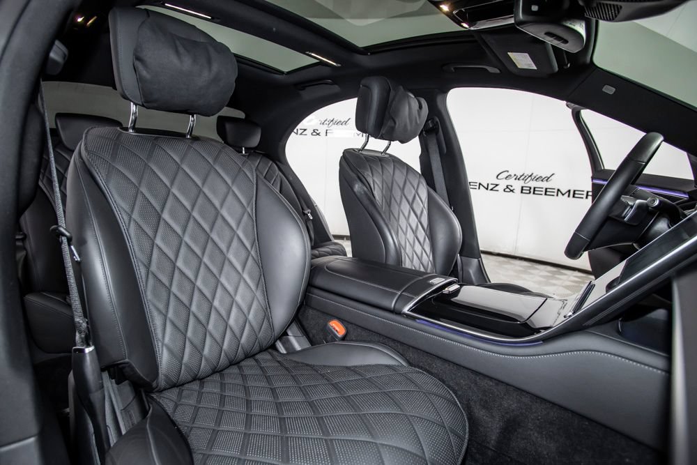 Used 2025 Mercedes-Benz S 580 4MATIC Sedan image 16