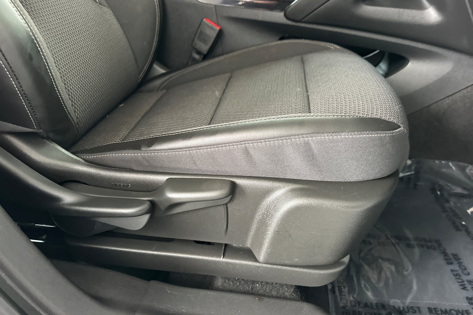 Certified 2023 Buick Envision Preferred w/ Sport Touring Package AWD/4WD image 23