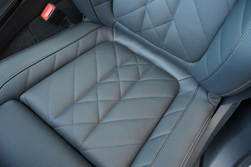 New 2026 BMW X5 sDrive40i w/ M Sport Package image 10