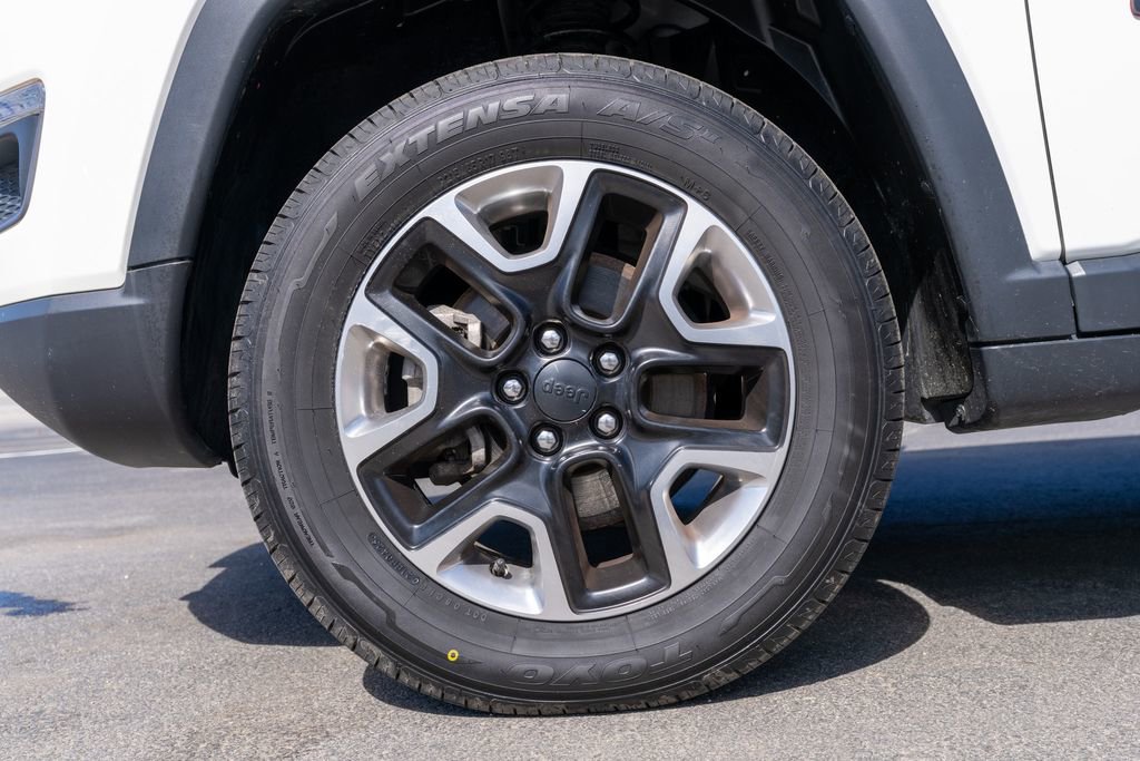 Used 2017 Jeep Compass Trailhawk w/ Leather Interior Group image 2