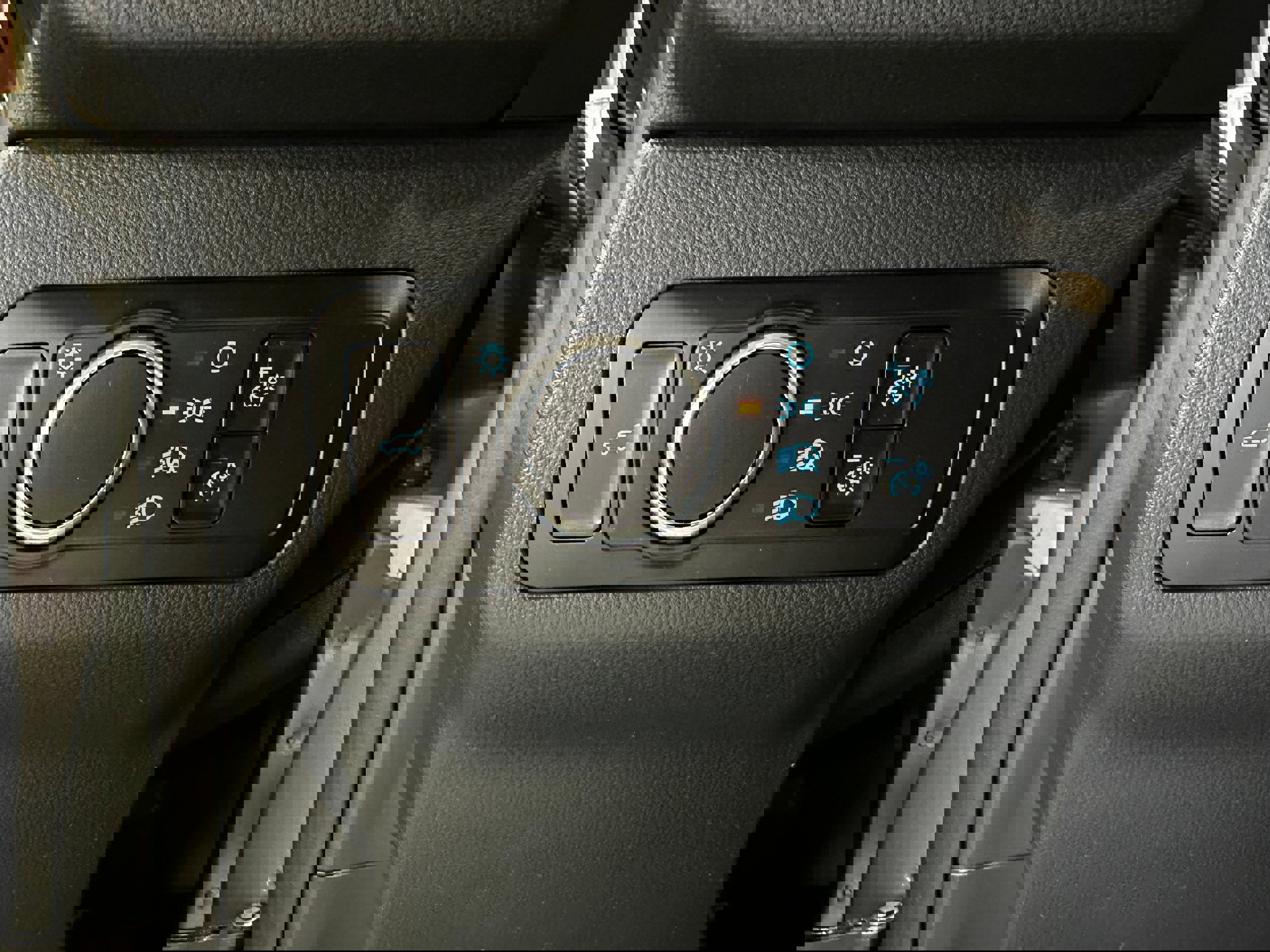 Certified 2024 Ford Escape Active image 12