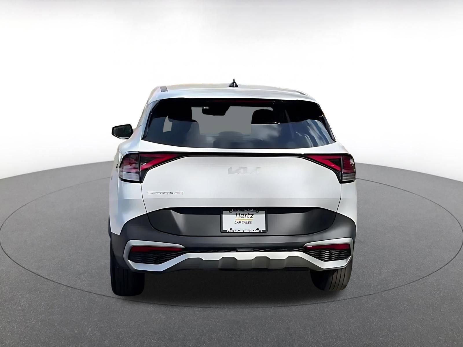 Used 2025 Kia Sportage LX image 12