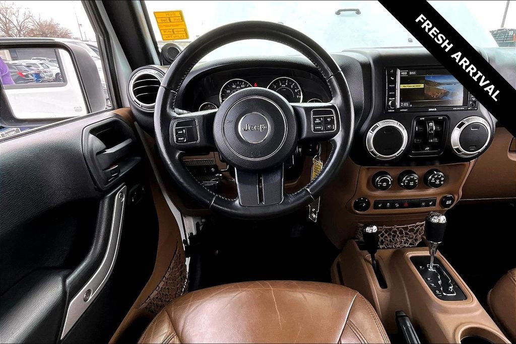 Used 2014 Jeep Wrangler Unlimited Rubicon image 8