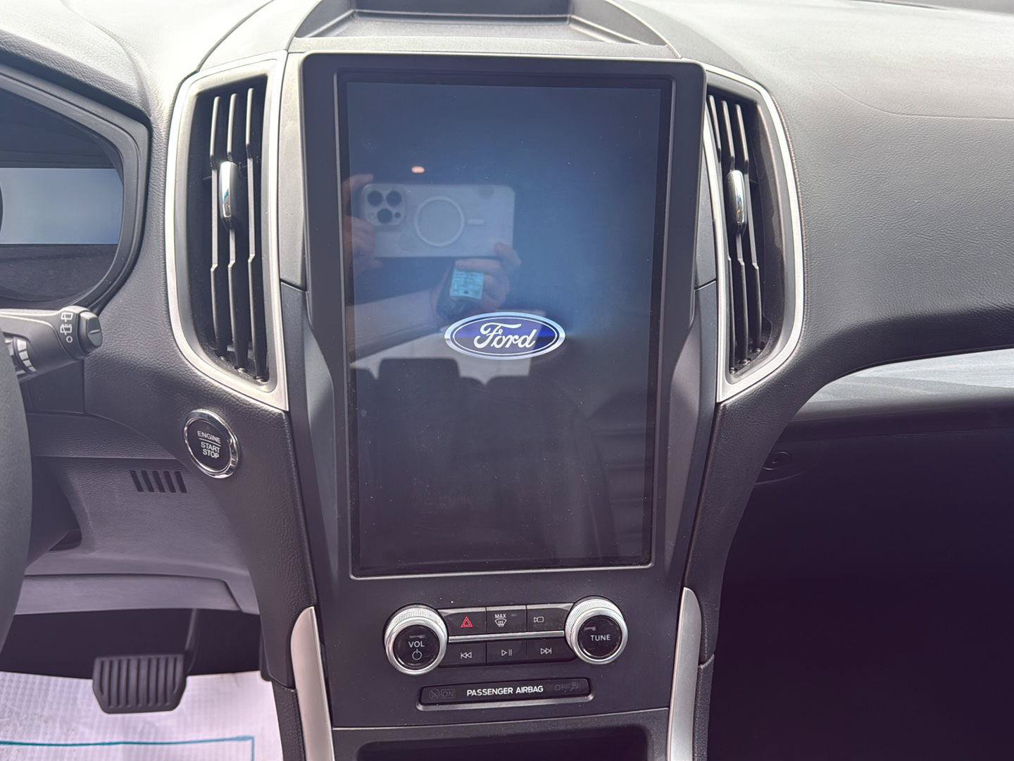 Used 2023 Ford Edge SEL AWD/4WD image 22