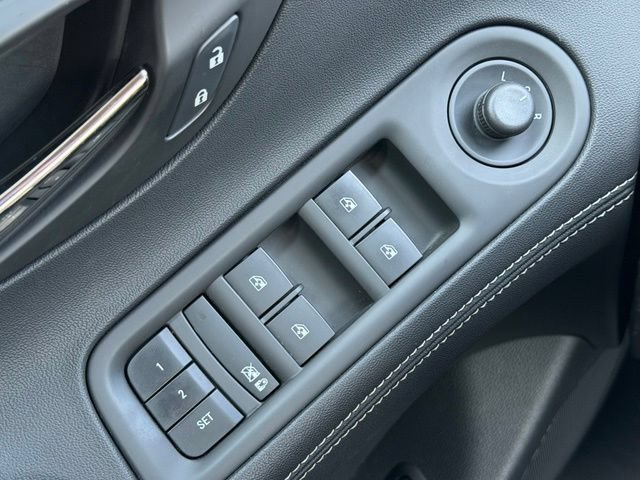 Used 2014 Buick LaCrosse Leather FWD image 19