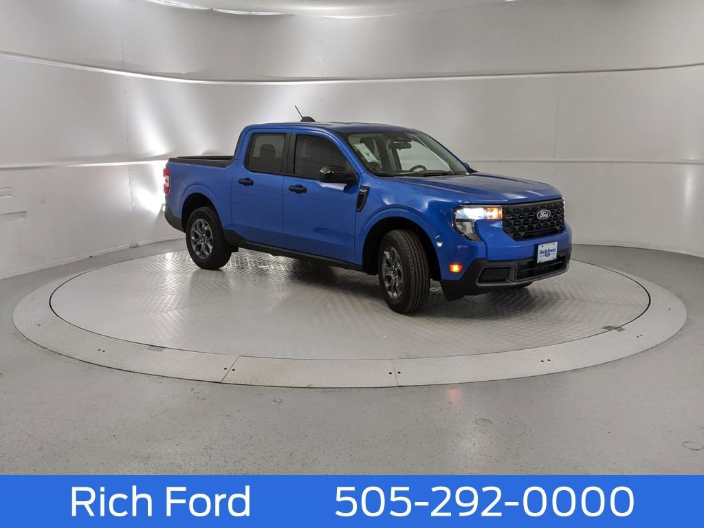 New 2025 Ford Maverick XLT w/ XLT Luxury Package