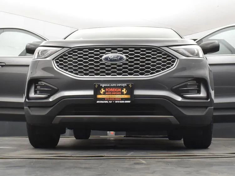 Used 2024 Ford Edge SEL AWD/4WD image 11