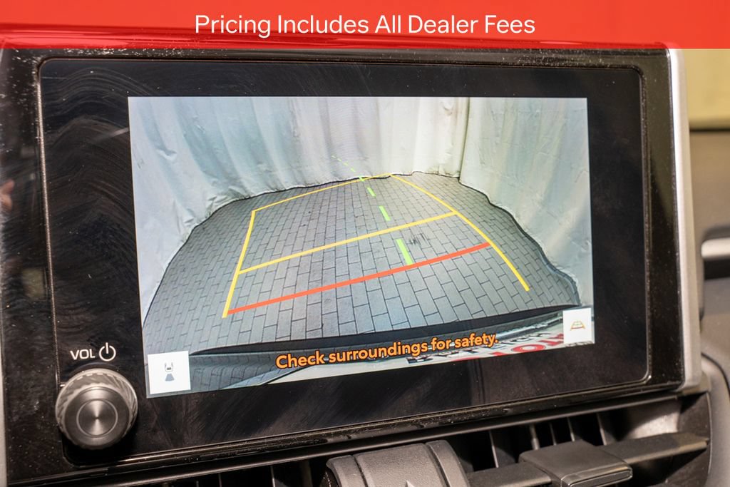 Used 2024 Toyota RAV4 XLE AWD/4WD image 13