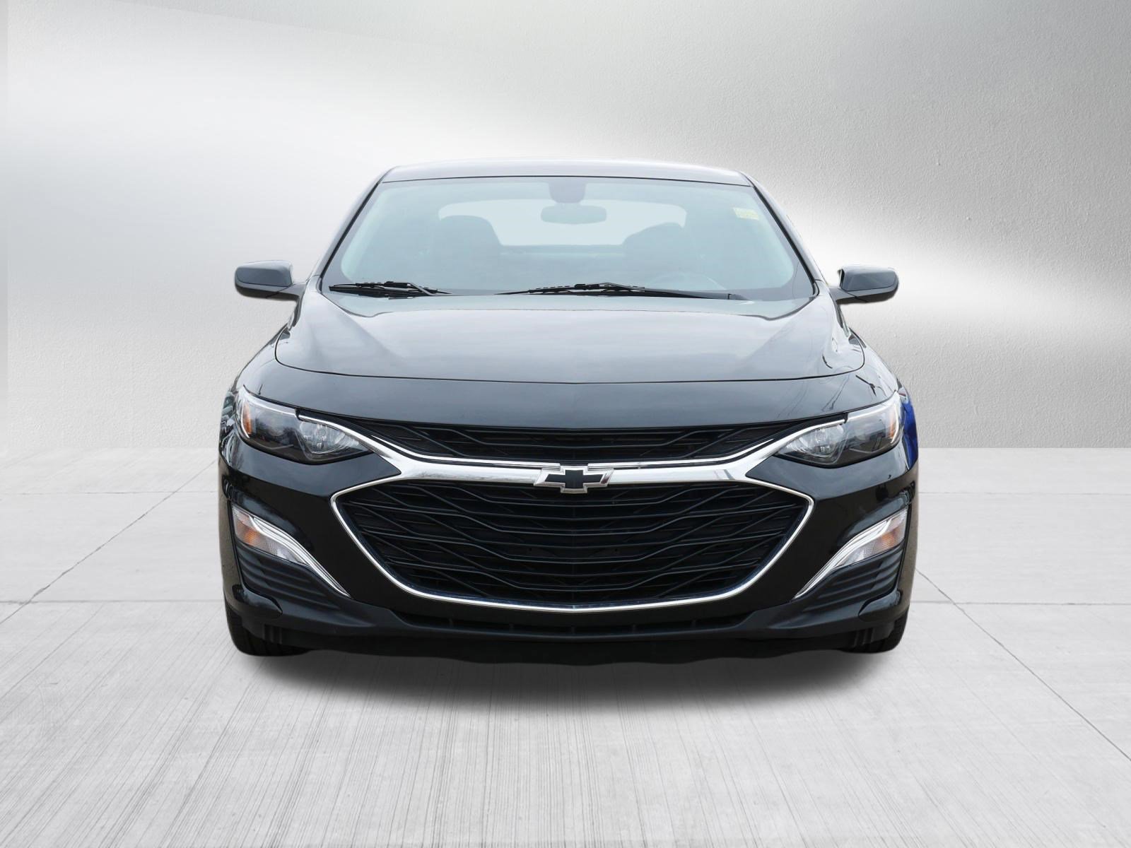 Used 2022 Chevrolet Malibu RS video 2