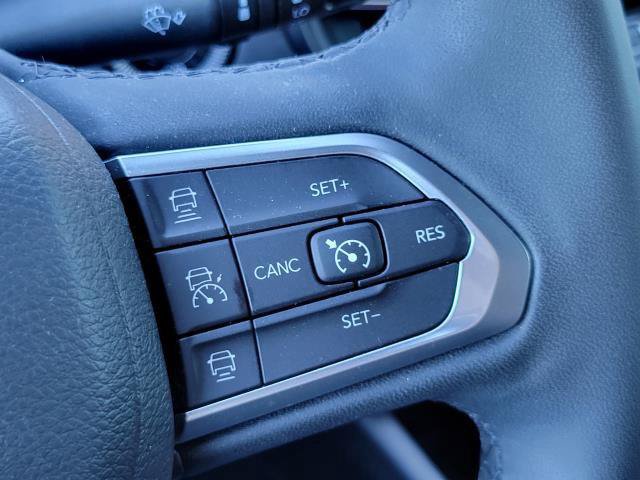 Used 2023 Jeep Compass High Altitude AWD/4WD image 21