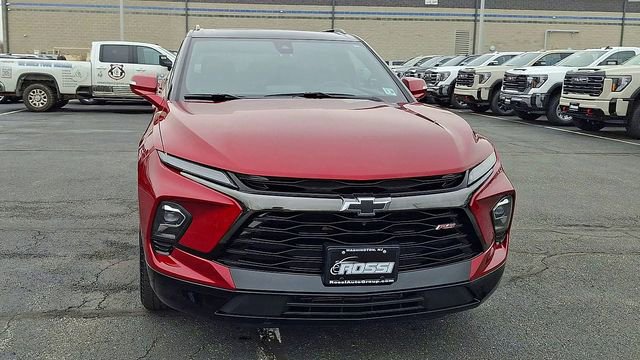 Certified 2023 Chevrolet Blazer RS w/ Driver Confidence II Package image 3