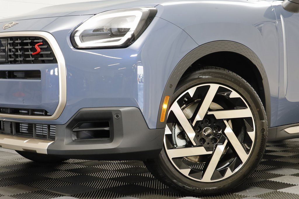 New 2025 MINI Cooper Countryman S image 3
