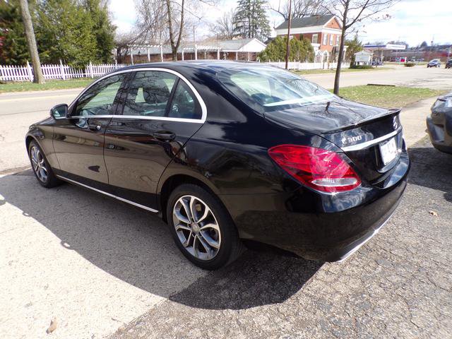 Used 2016 Mercedes-Benz C 300 4MATIC Sedan image 7