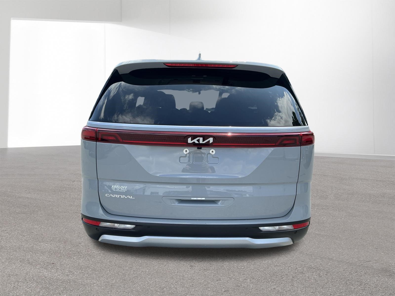 Used 2024 Kia Carnival EX FWD image 7