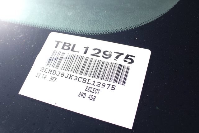 Used 2012 Lincoln MKX AWD image 40