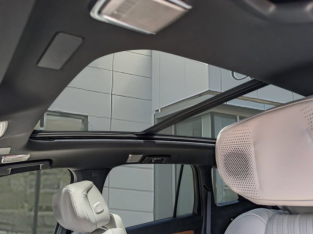 New 2026 Cadillac Vistiq Sport AWD/4WD image 14