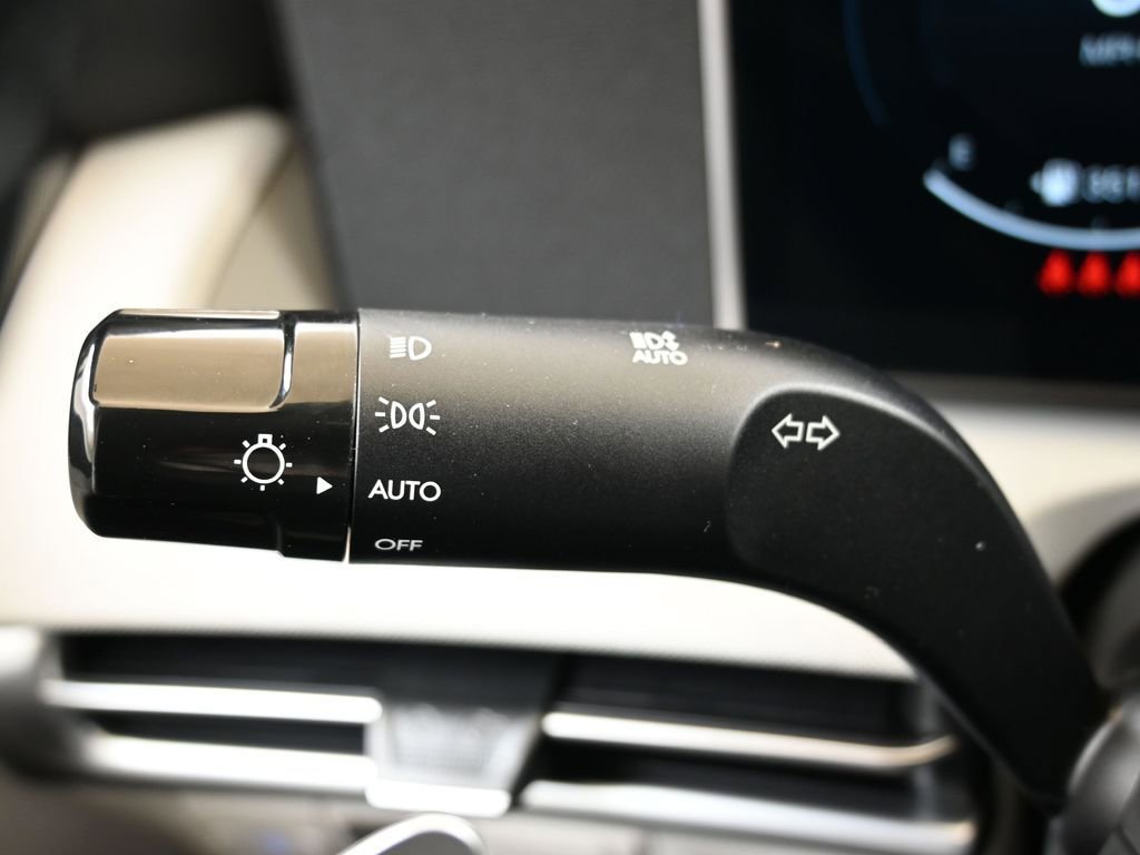 New 2026 Hyundai Tucson Limited image 28